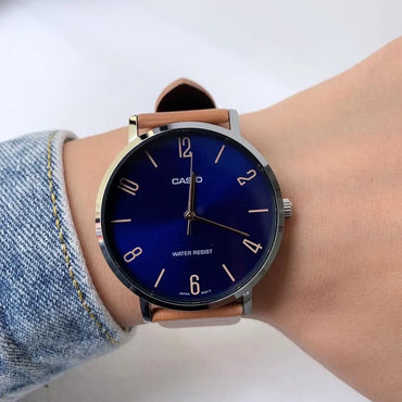 Reloj Casio LTP-VT01L-2B2 Mujer - Análogo