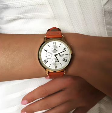 Reloj Q&Q AA37J117Y Mujer - Análogo